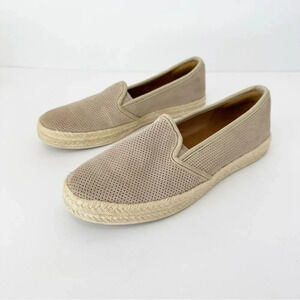 CLARKS Slip On Taupe Gray Espadrille Perforated Casual Flats Size 6‎